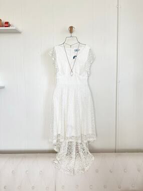 Zapaka White Floral Lace High Low Lined Bridal Dress V Neck Sleeveless Western S